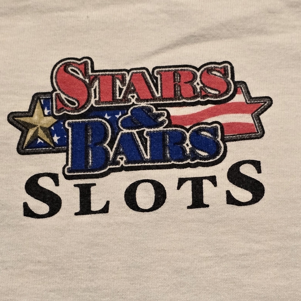Fruit of the Loom White Slots Graphic Tee, XL
